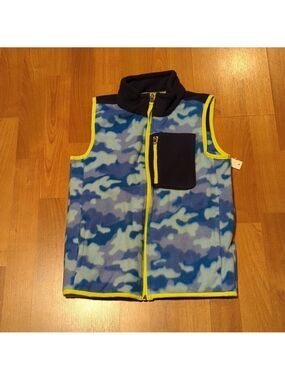 Amazon Essentials Fleece Vest Blue Camouflage Size 8 NWT